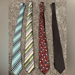 Set of 4 ties